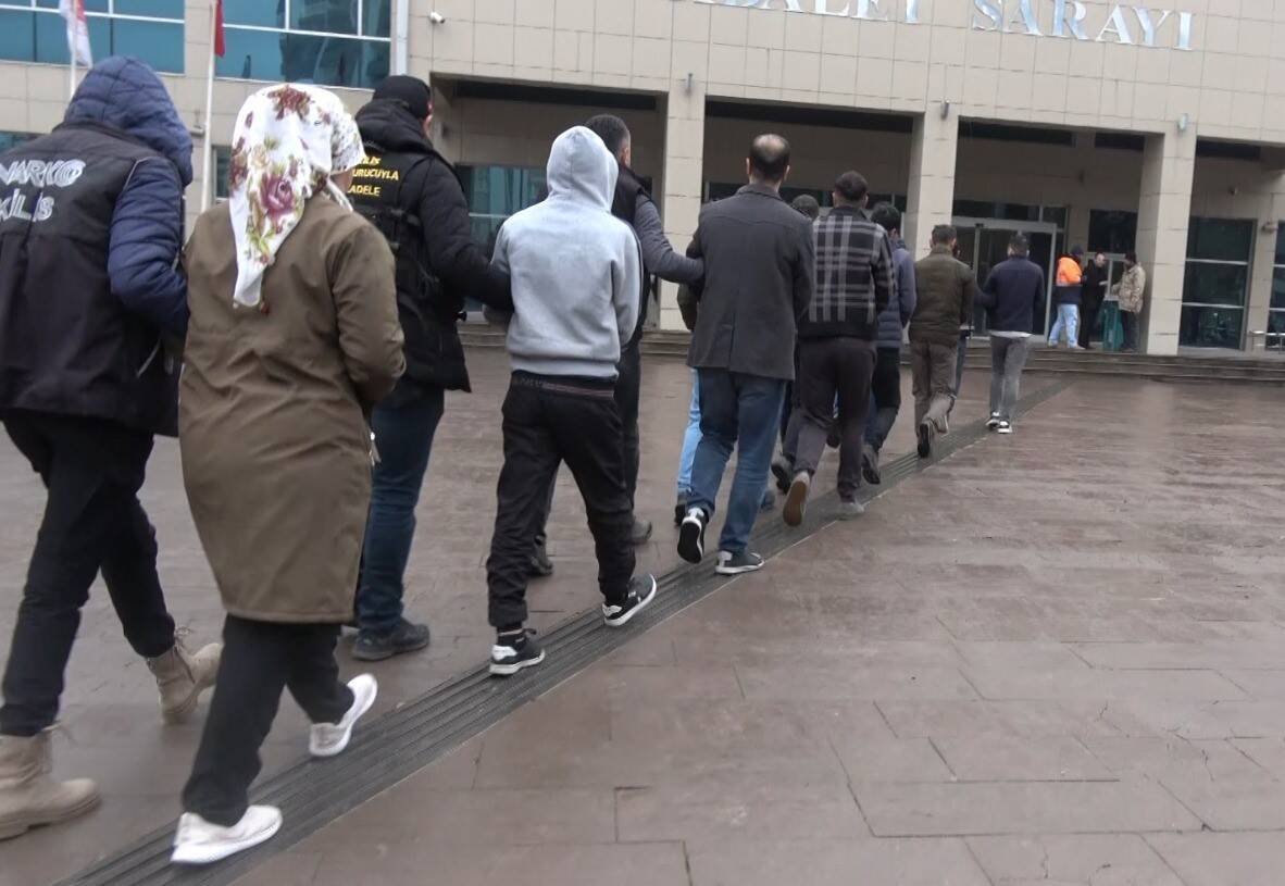 Kilis’te uyuşturucu operasyonu: 7 şahıs tutuklandı