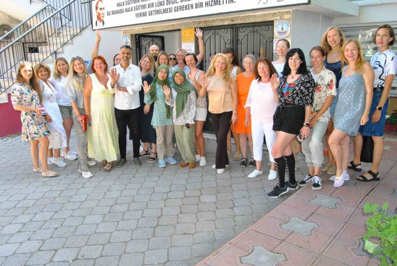 Fethiye’de Yabancıların Türkçe Eğitimi: Yeni Sertifikalar Yolda