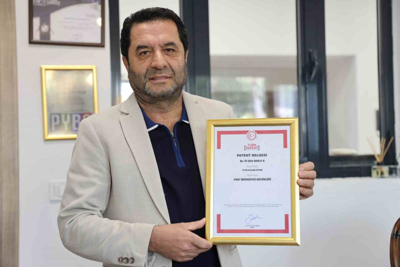 Türk bilim insanı Prof. Dr. Yakuphanoğlu Einstein’ın Nobel ödüllü teorisini kanıtladı, patentini aldı