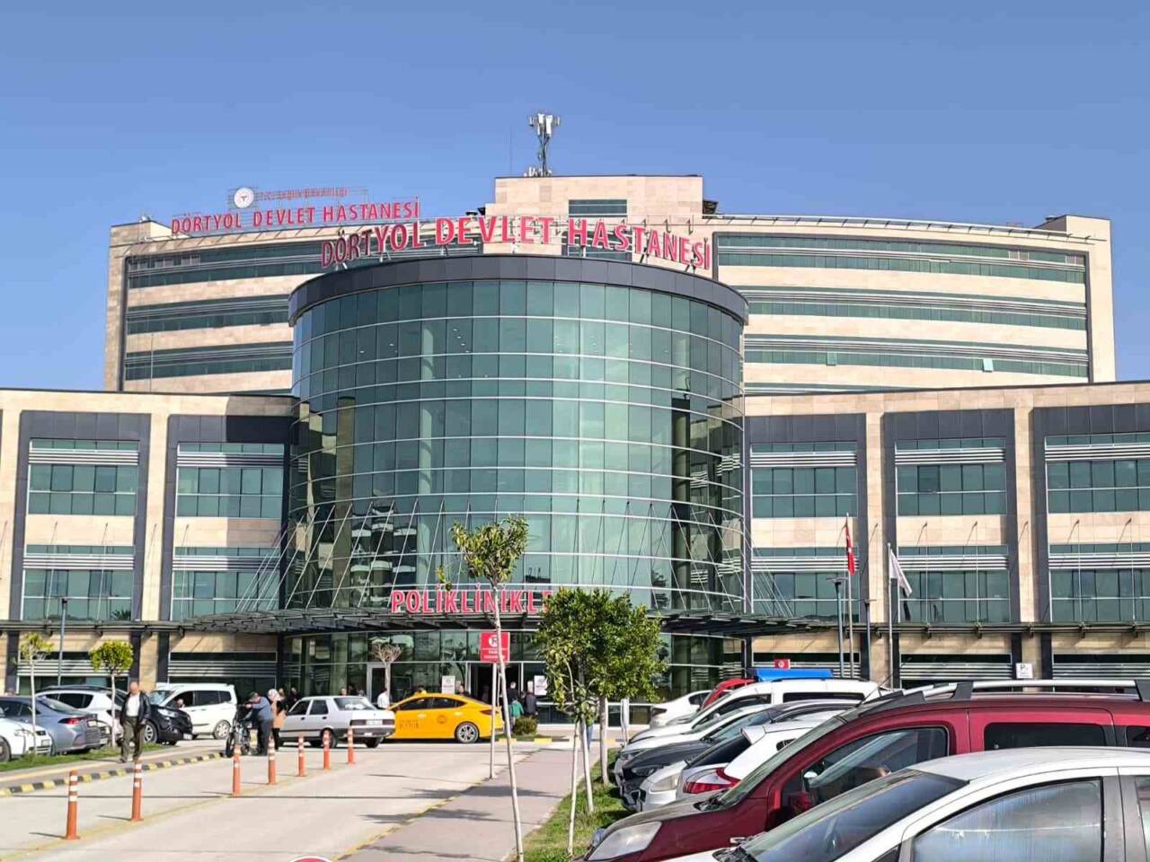 Doktordan habersiz adına bin 327 reçete yazan ’sahte reçete’ çetesi çökertildi