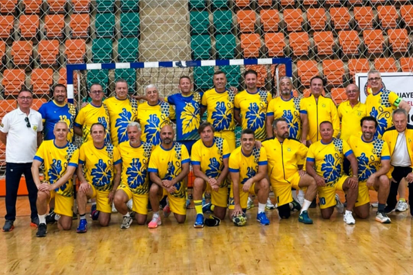 BUCA BELEDİYESİ VETERAN HENTBOL TAKIMI AVRUPA ŞAMPİYONASINDA YARIŞACAK