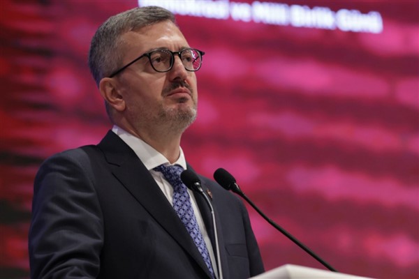 Duran: Özel'in dile getirdiği iddialar, siyasi sorumlulukla bağdaşmayan ağır bir iftiradır