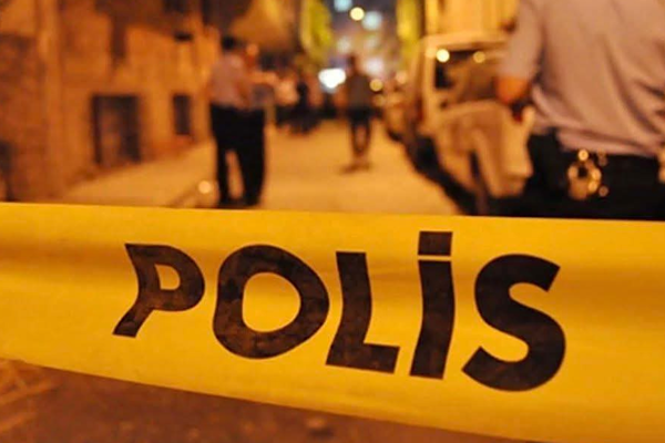 Hatay’da 19 yaşındaki genç evinde silahla vurulmuş halde bulundu