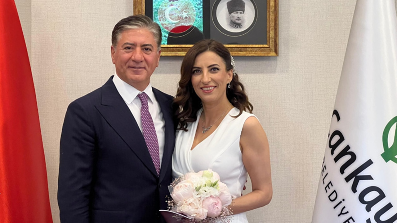 TBMM'de Bir İlk: Murat Emir ile Evrim Rızvanoğlu Evlendi