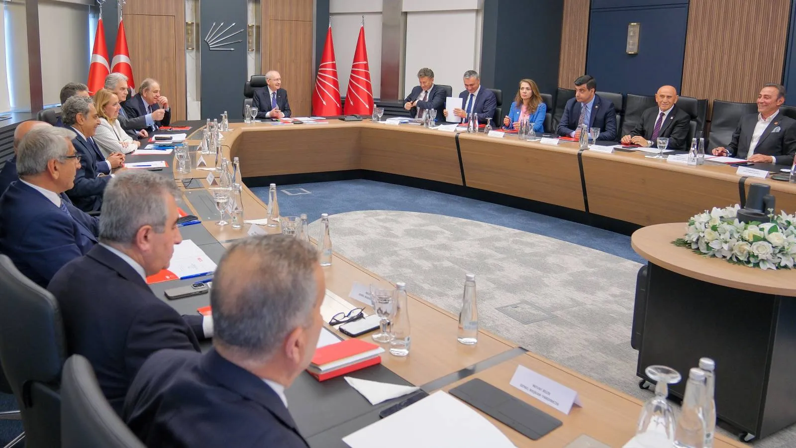 CHP MYK'sında yeni ihraç ve görevden alma iddiaları