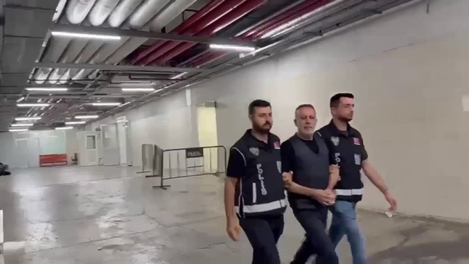Haluk Levent'in de Arasında Olduğu 14 Şüpheli Tutuklandı