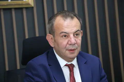 Tanju Özcan, Hakaret Davasında Beraat Kararı Aldı