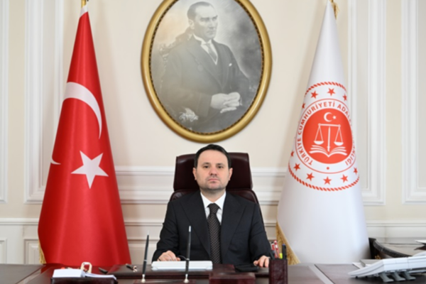 Gürlek: Milletimizin huzuruna kasteden hiçbir yapıya asla geçit vermeyeceğiz