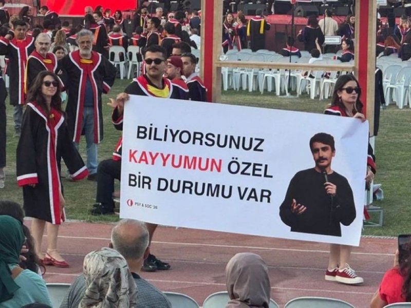 ODTÜ Mezuniyet Pankartlarında Bu Kez Kılıçdaroğlu Gündemi