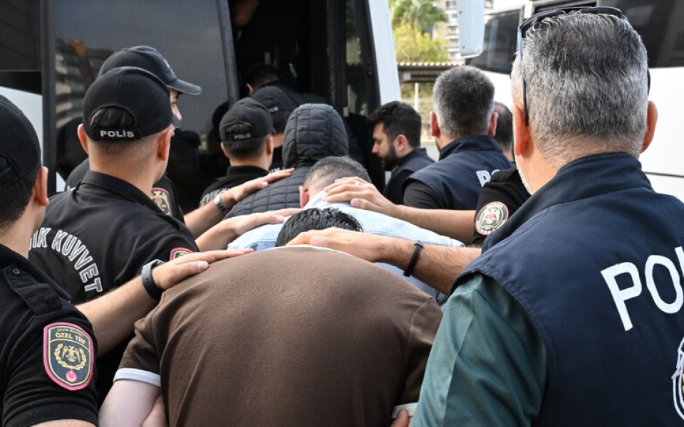 16 İlde Yasa Dışı Bahis Operasyonu: 42 Şüpheli Yakalandı