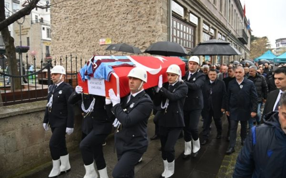 Atay Aktuğ için Trabzon’da tören düzenlendi
