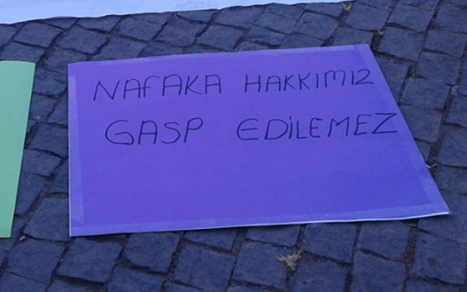 AYM'den süresiz nafaka kararı: Düzenleme iptal edildi