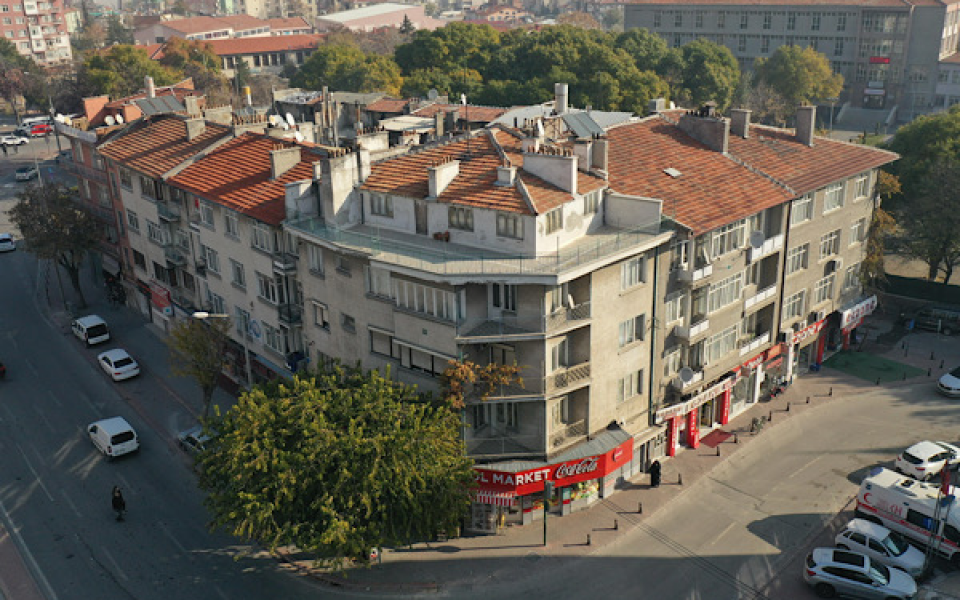 Beşyol Kavşağı’nda kamulaştırılan binaların yıkımı tamamlandı