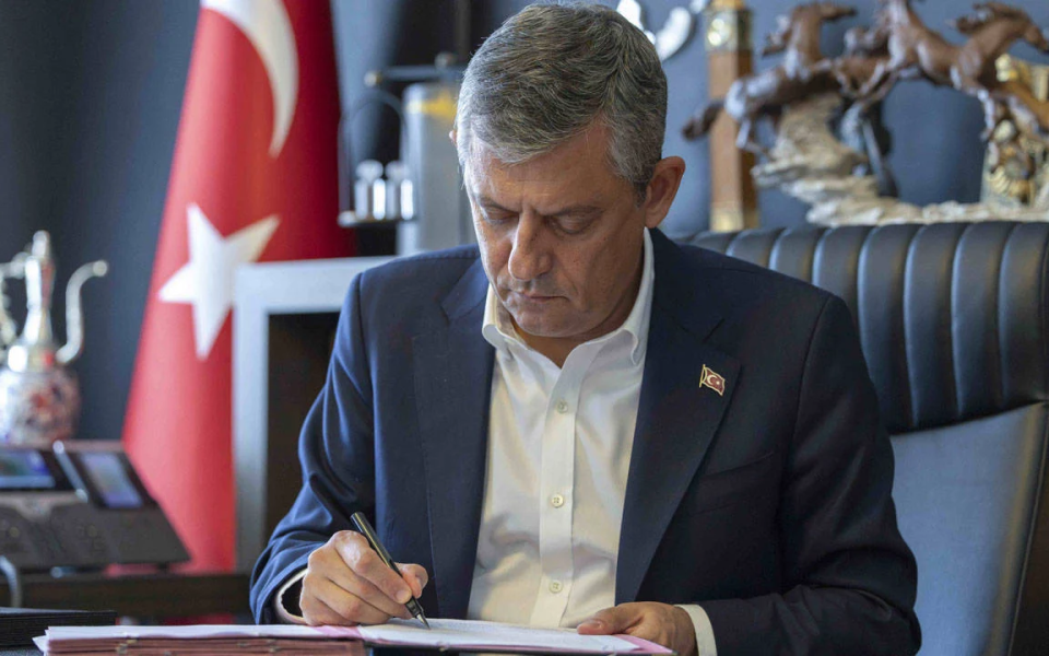 CHP'den İstifa Edip YENİ Parti'ye Katılan 91 Milletvekilinin İsim İsim Listesi