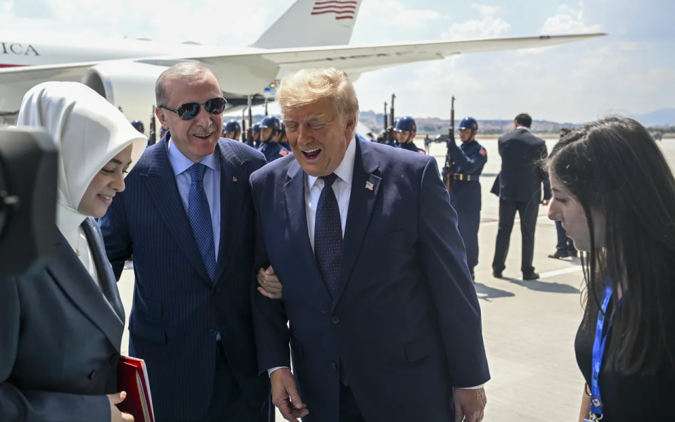 Erdoğan ile Trump'ın samimi diyaloğu diplomasi gündeminde