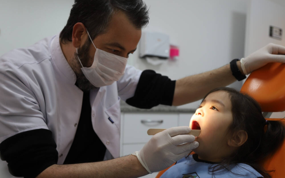 Eskişehir’de çocuklara ağız ve diş sağlığı eğitimi verildi