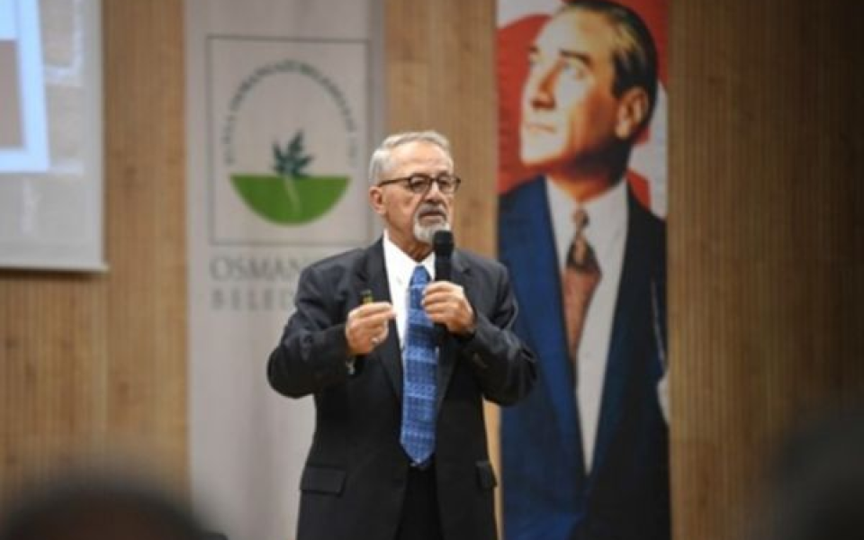 Görür: Deprem dirençli kent için tüm bileşenlerin güçlendirilmesi gerekiyor