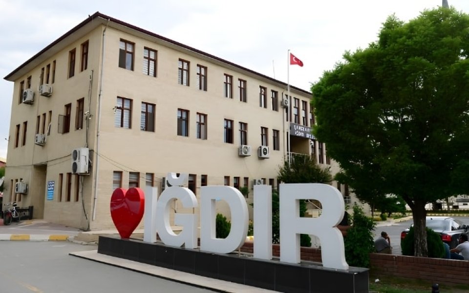 Iğdır Belediyesi’nde Görev Değişikliği: Başkan Yardımcıları ve Birimlerde Yeni Düzenleme