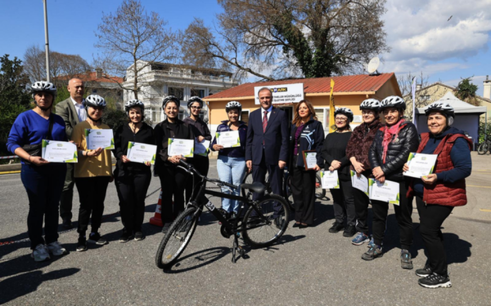 İstanbul’da ücretsiz bisiklet eğitimleri başladı