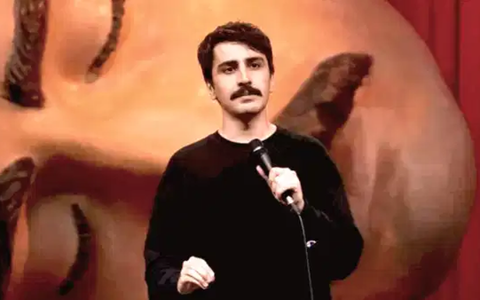 Komedyen Deniz Göktaş adliyede: Savcılık tutuklama talep etti