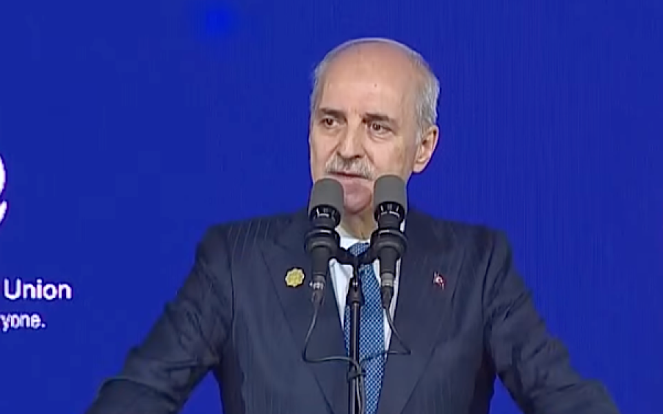 Kurtulmuş: Barış için güçlü temennilerin ötesinde güçlü teklifler gündeme gelsin