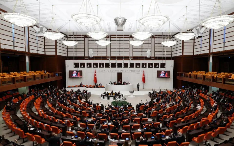 TBMM'de açlık ve yoksulluk tartışması: DEM Parti'nin araştırma önergesi reddedildi