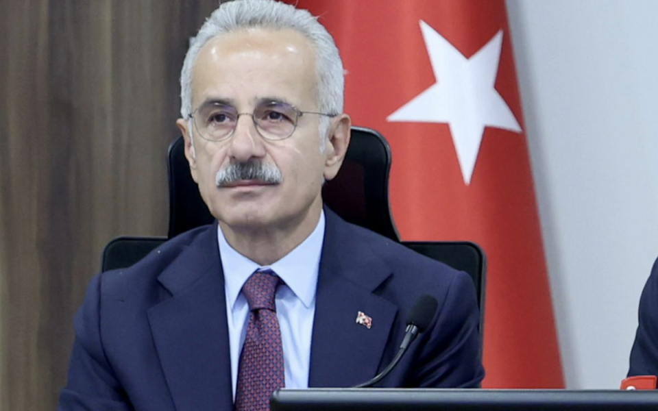 Uraloğlu: Bu toprakların fedakar evlatlarını unutmadık, unutturmayacağız