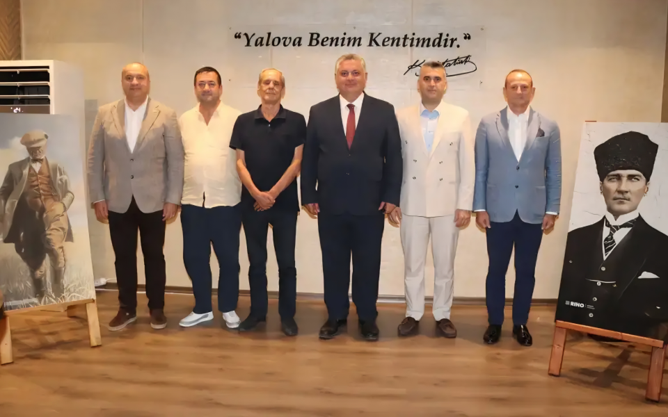 Yalova'da 6 CHP'li belediye başkanı YENİ Parti'ye katıldı